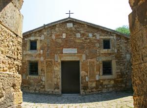 Армянская церковь  Сергия (Сурб-Саркиса)