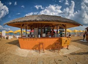 Пляжный бар Карибы
