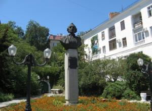 Памятник Суворову 