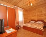 2-комнатный деревянный коттедж с верандой