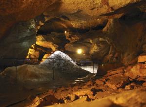 Пещера Трехглазка 
